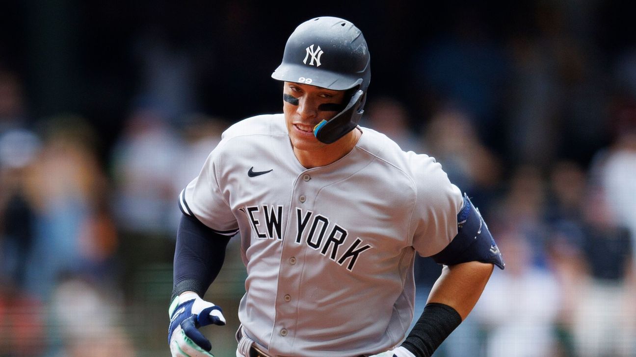 Aaron Judge of the New York Yankees knocks his 58th