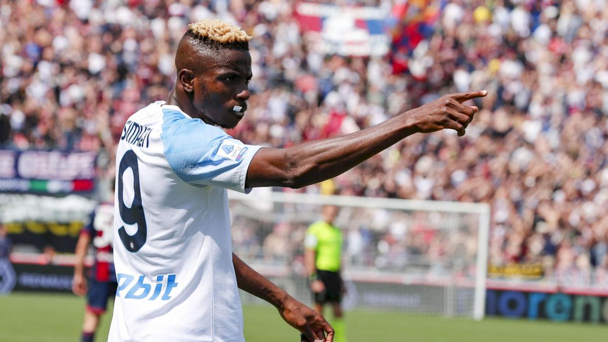 Victor Osimhen pose une dernière condition pour prolonger