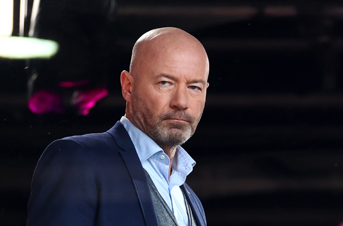 Shearer urges Newcastle to complete the signing of £90m striker